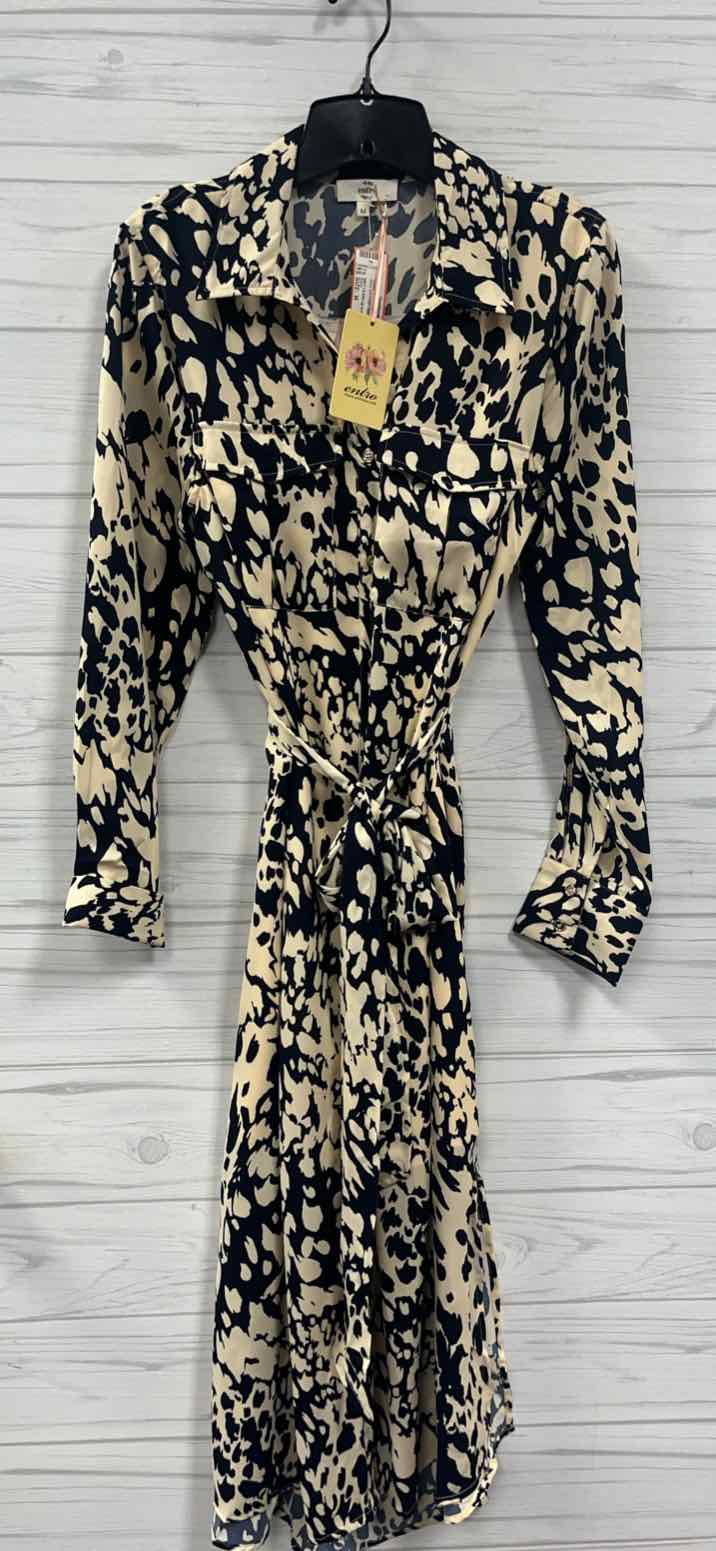 Size M Entro Dress