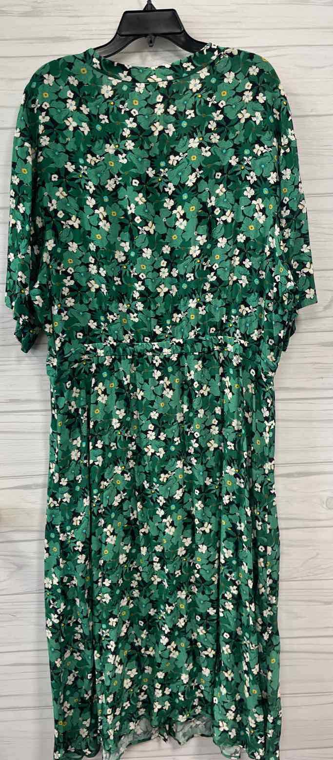 Size 22 The Kit Dress