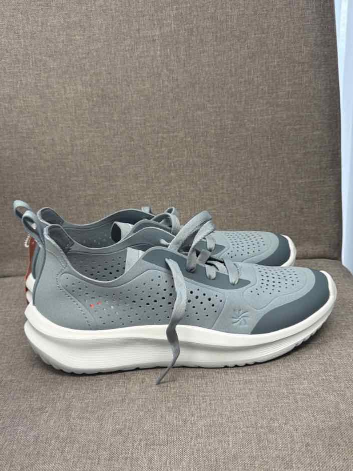 7.5 Clarks Shoes