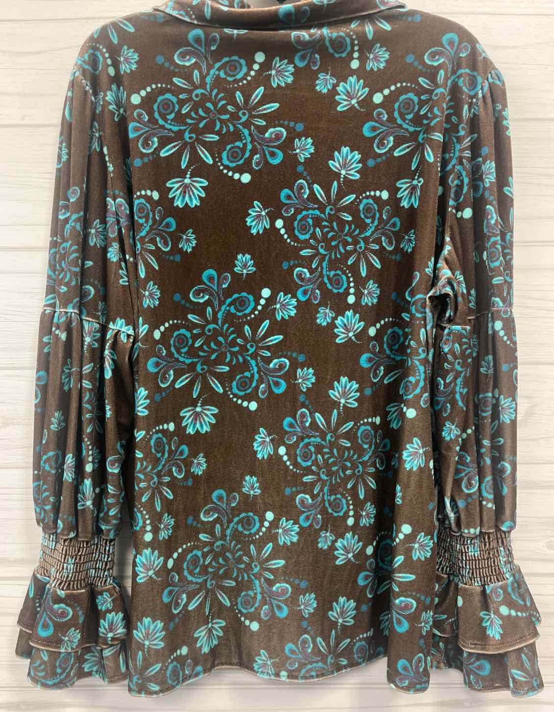 Size 2XL Cherrybetty Shirt