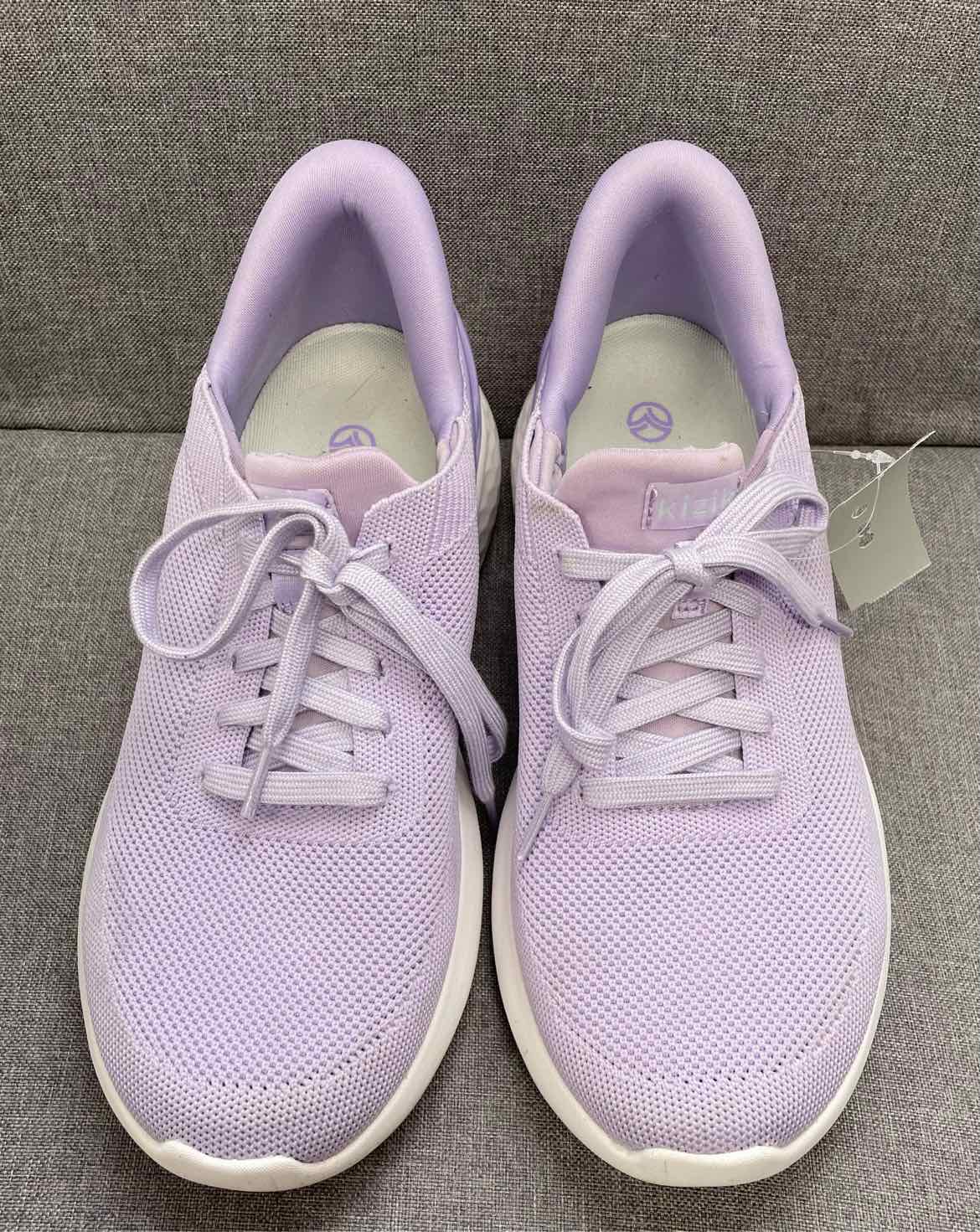 9.5 Kizik Shoes