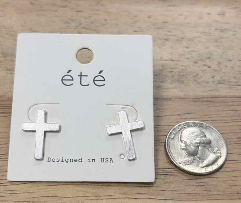 Ete Earrings