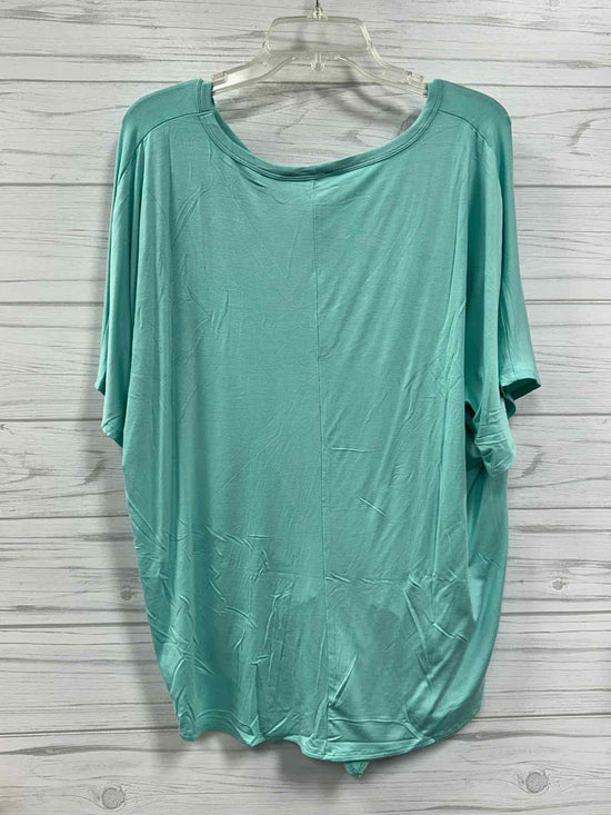 Size L Zenana Shirt
