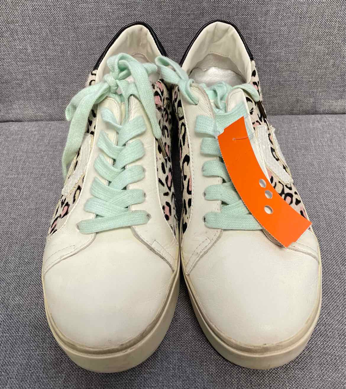 8.5 Dolce Vita Shoes