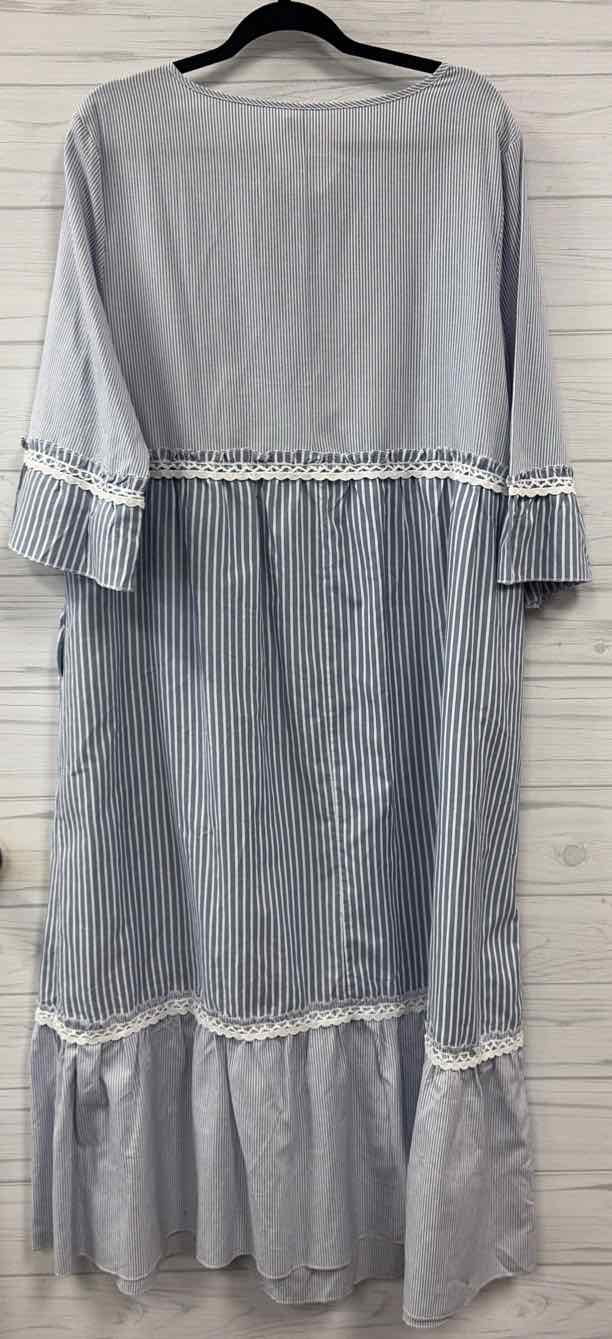 Size 2XL Dress