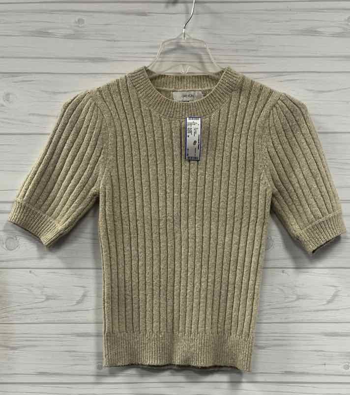 Size M Greylin Sweater