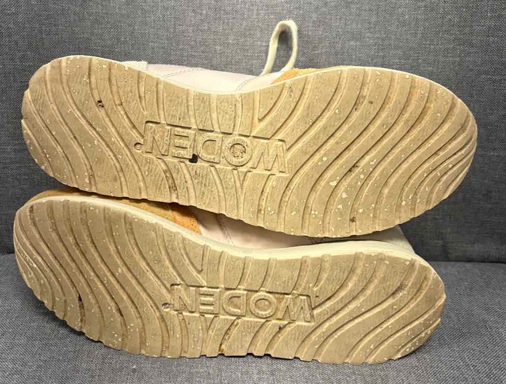 7.5 woden Shoes