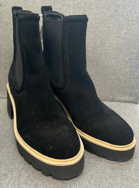 7.5 Dolce Vita Boots