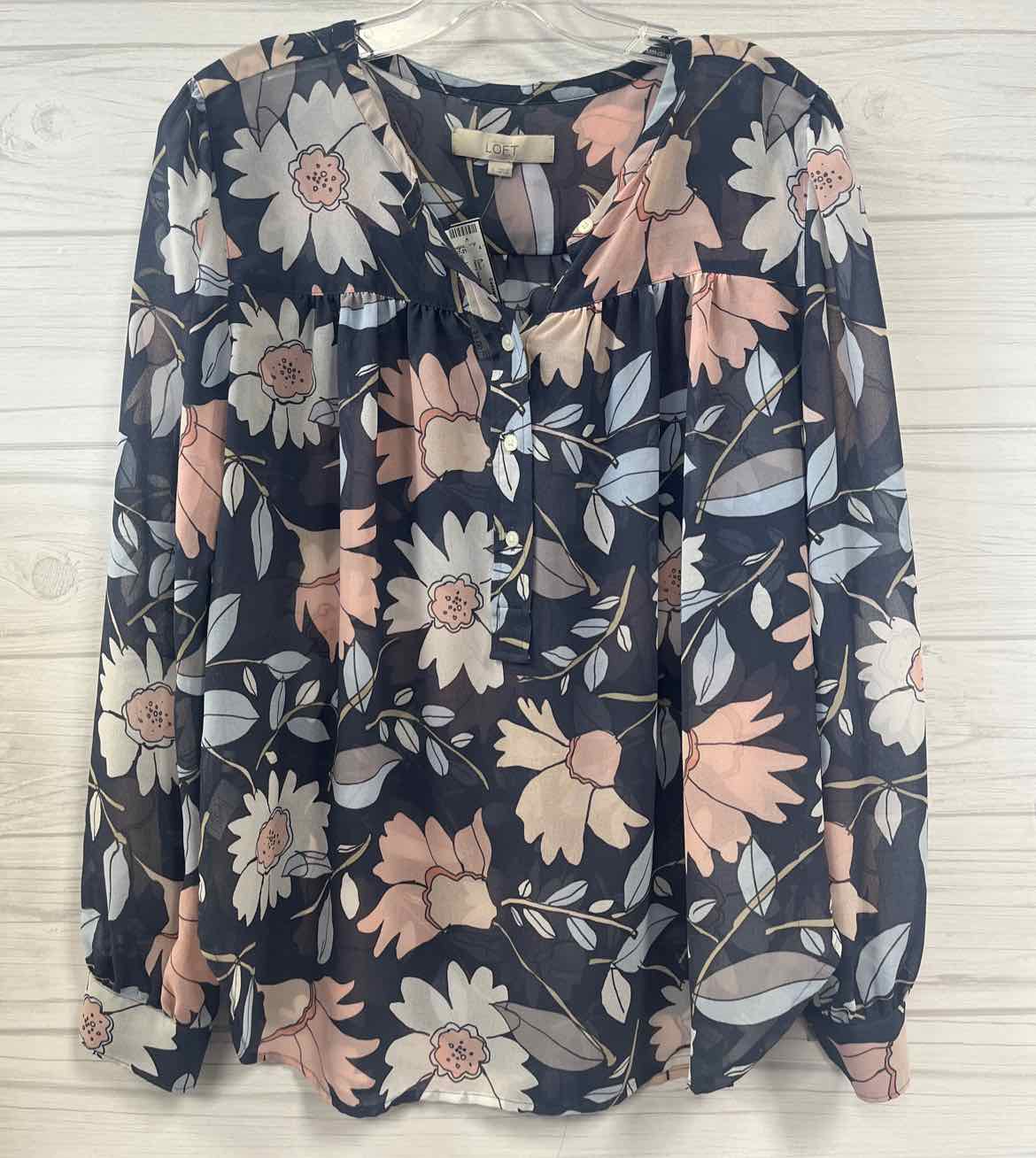 Size S Loft Shirt