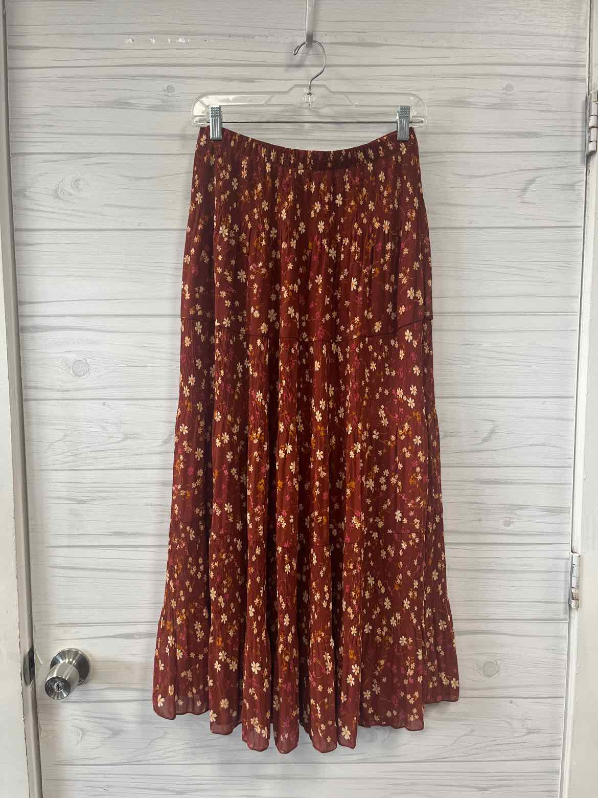 Size L NASHVALLY Skirt