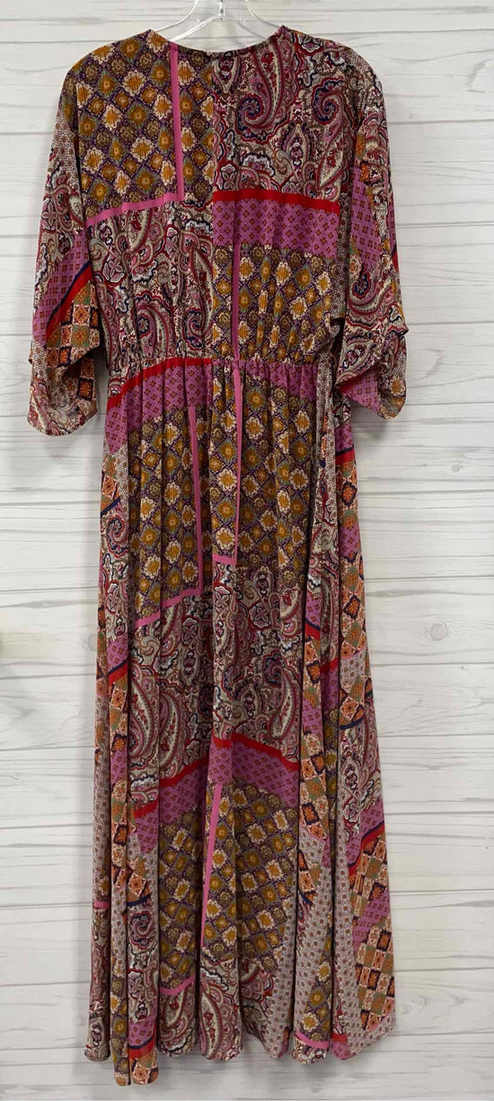 Size L Entro Dress