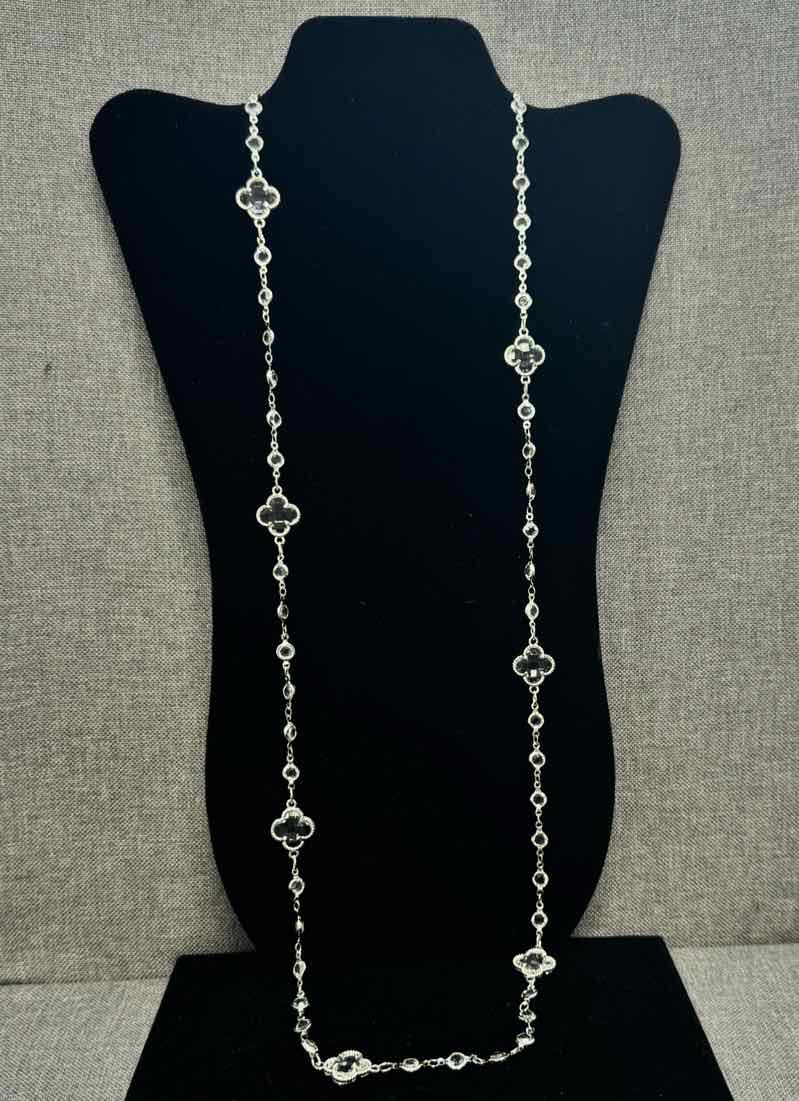 Pomina Necklace