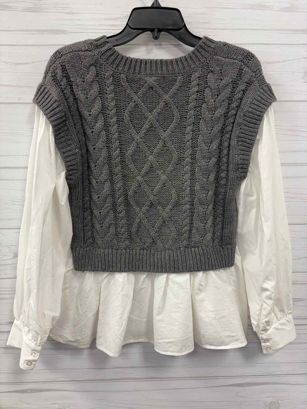 Size M Blue pepper Shirt