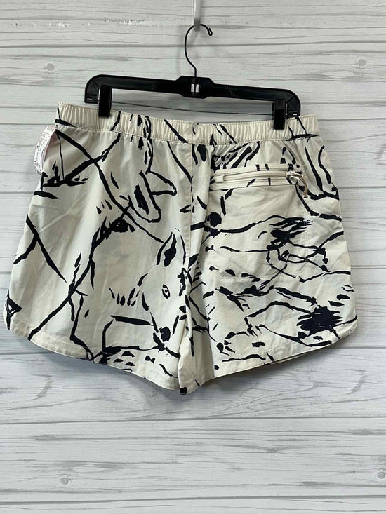Size XL the north face Shorts