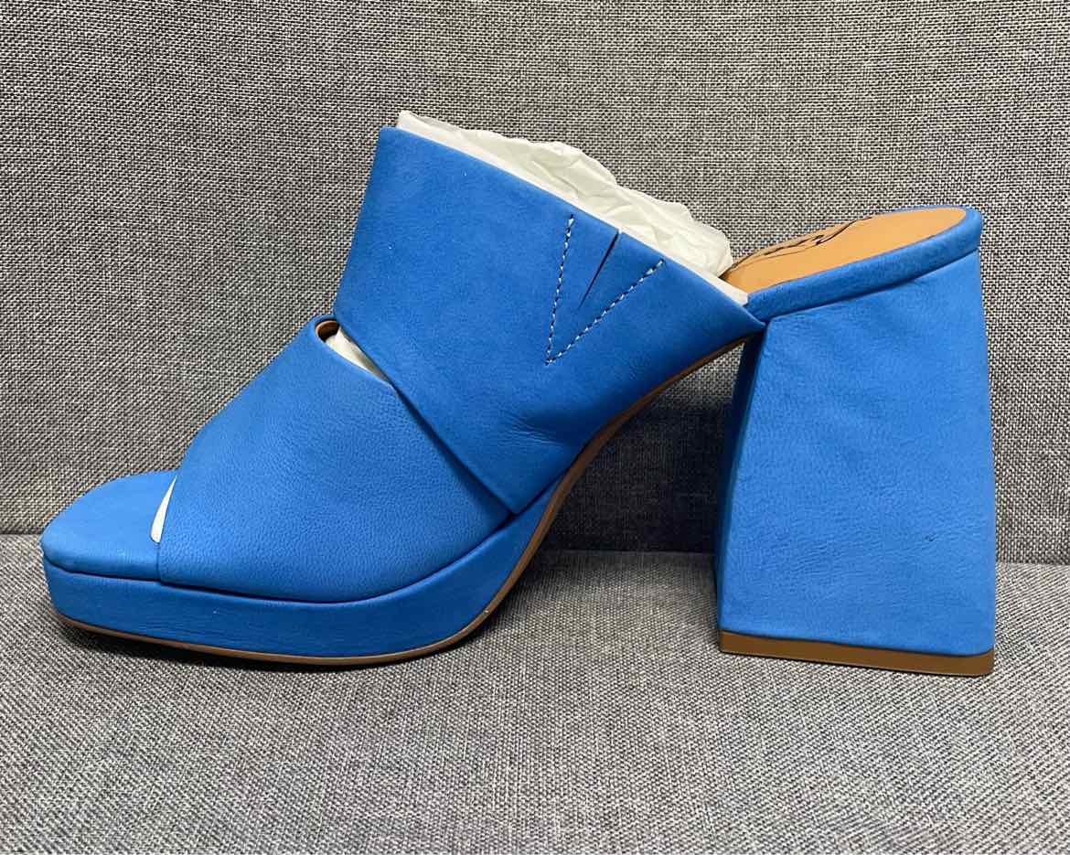 39.5 Free People Sandals
