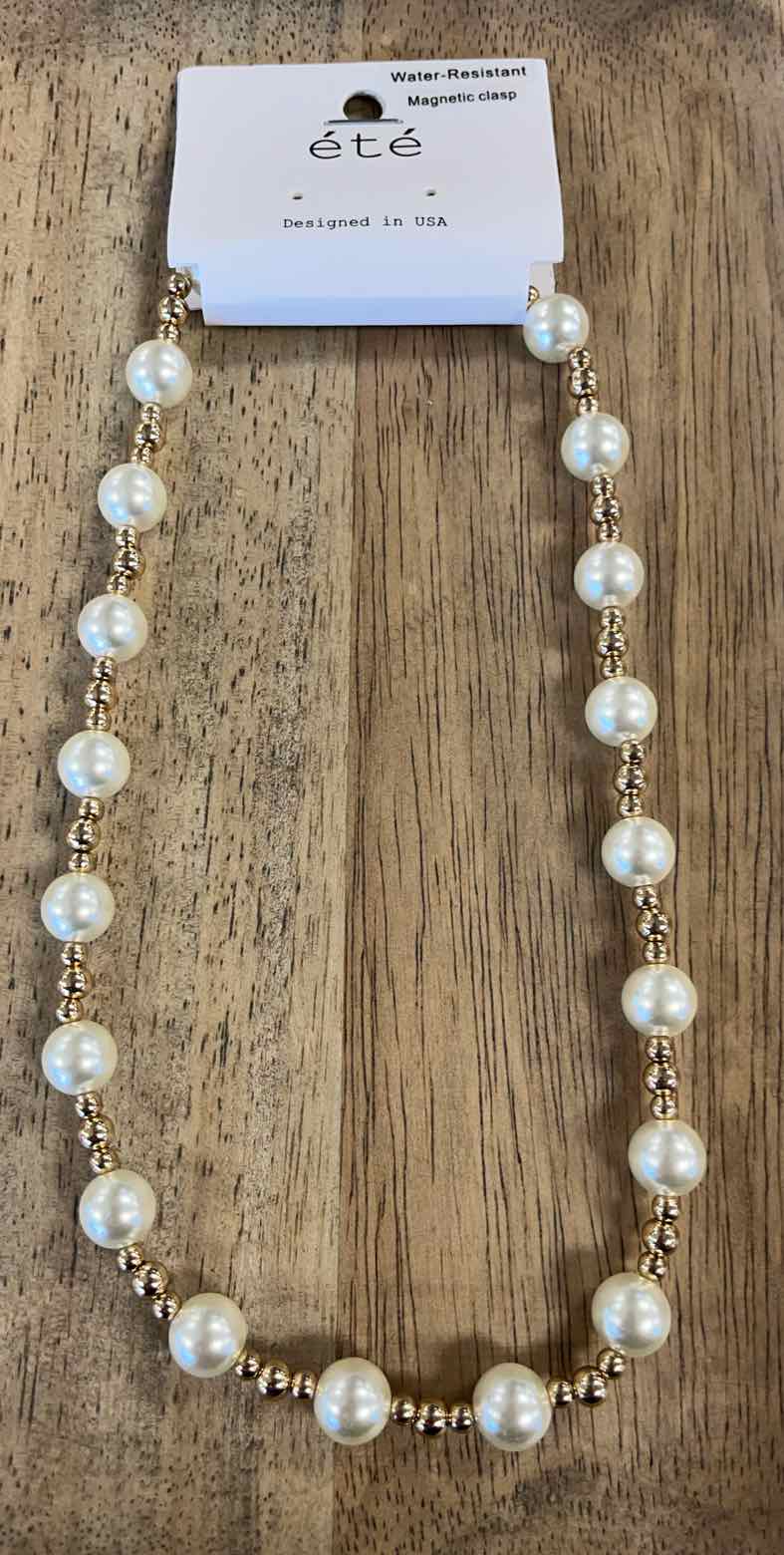 Ete Necklace