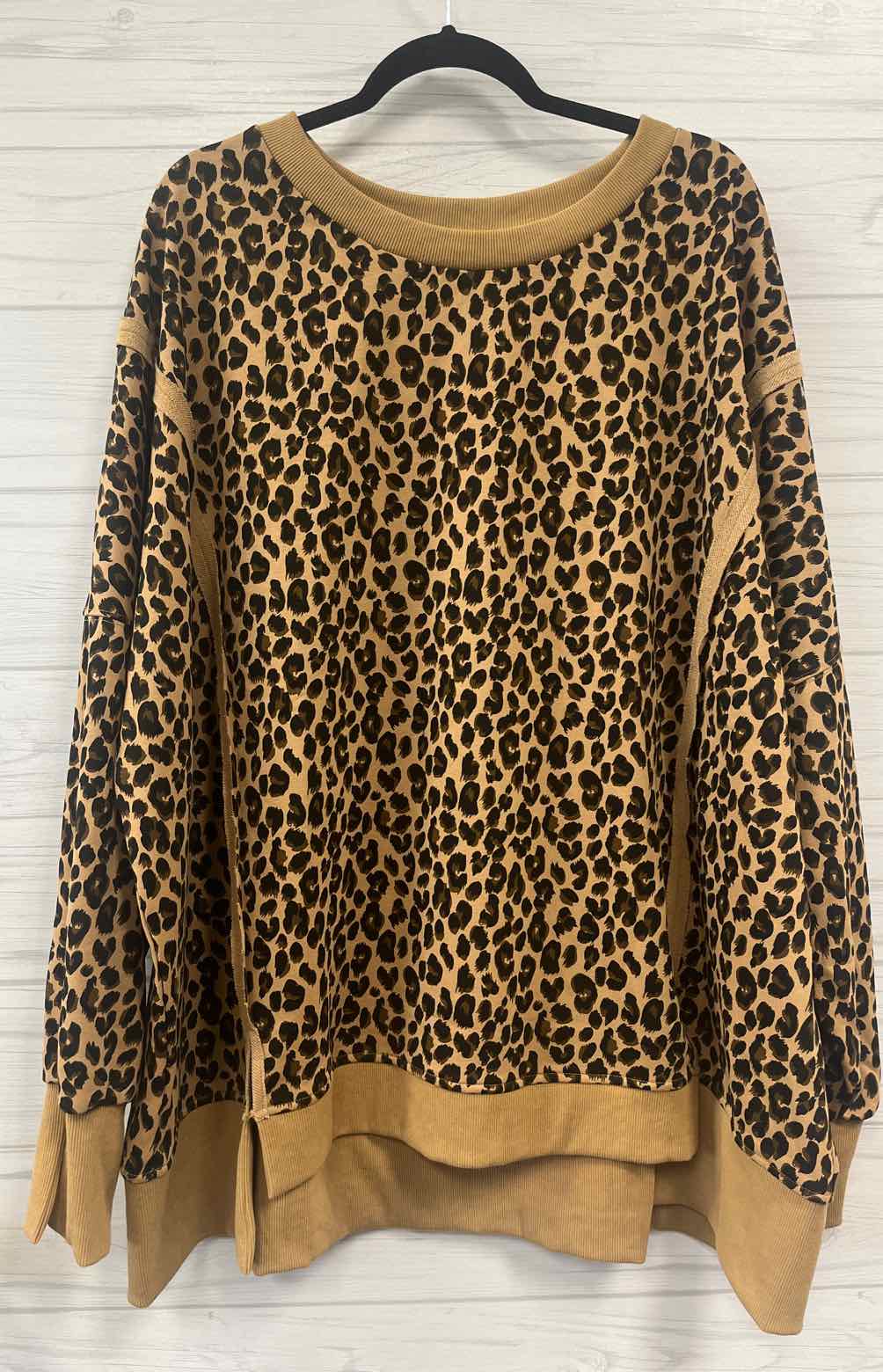 Size 3X chicsoul Sweatshirt
