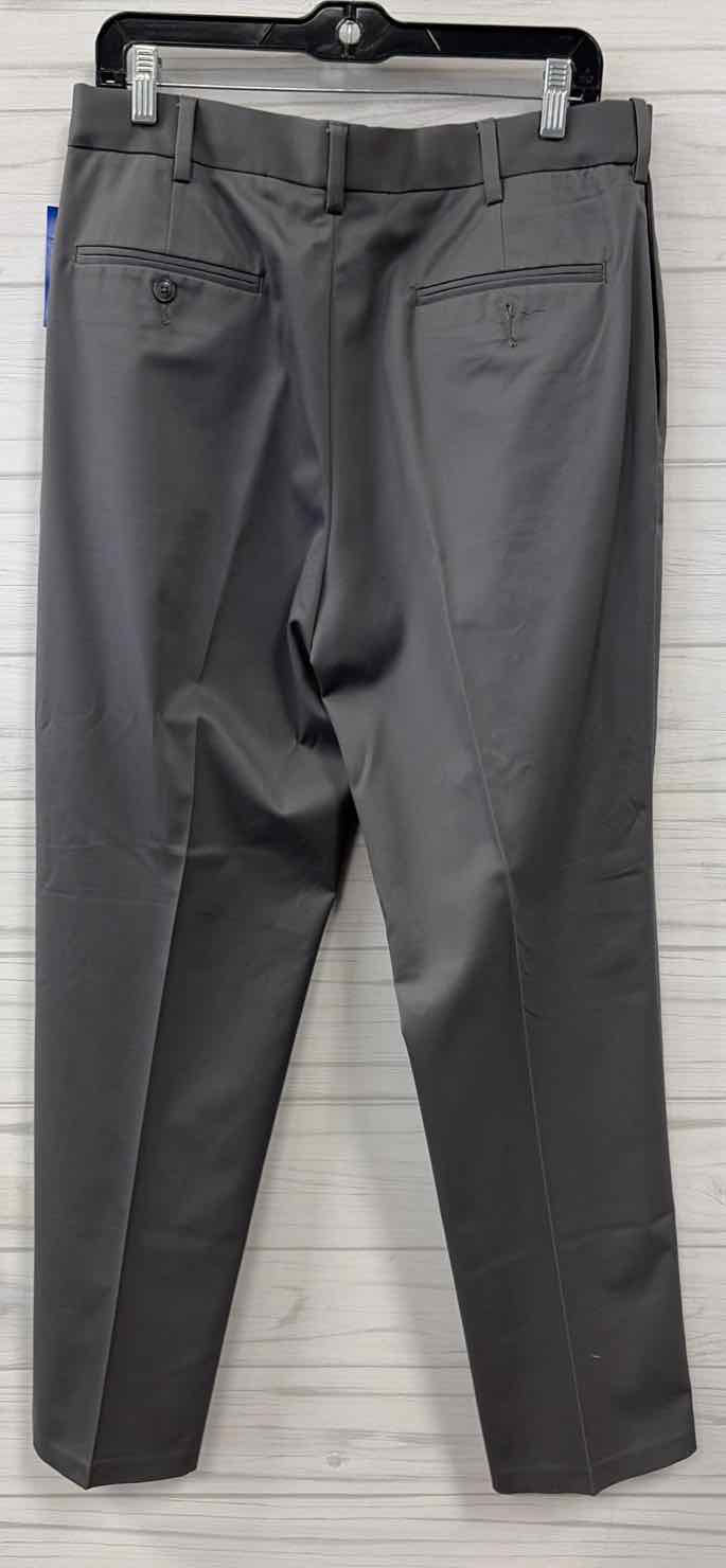 Size 32x32 perry ellis Pants