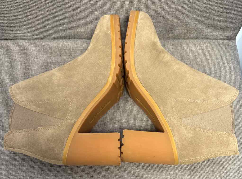 6.5 Timberland Boots