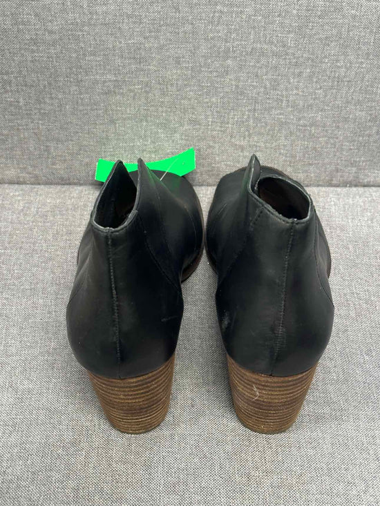 11 Lucky Brand Shoes