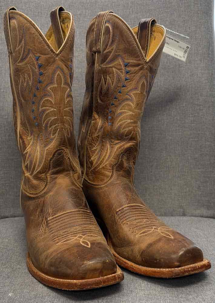 8.5 Nocona Boots