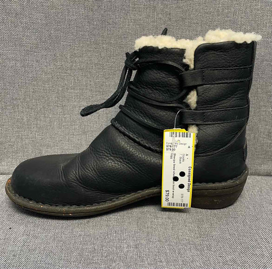 7 Ugg Boots
