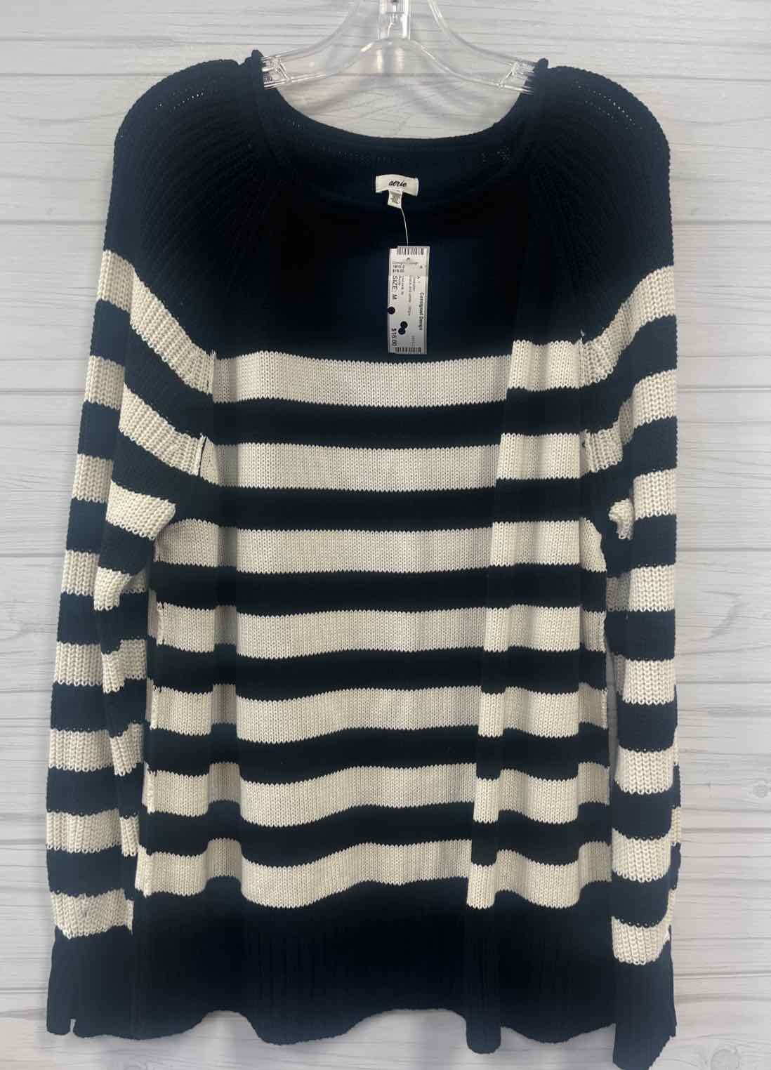 Size M Aerie Sweater