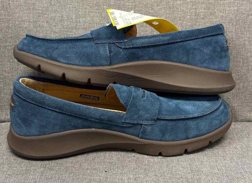 8.5 Revitalign Loafers