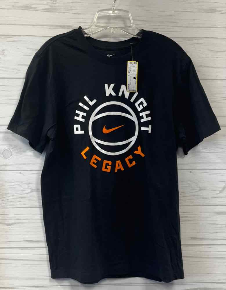 Size M Nike Shirt