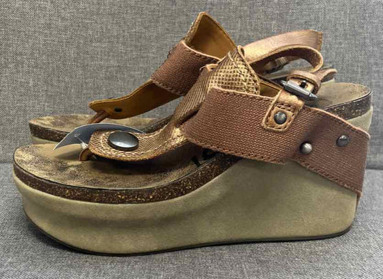 6 OTBT Shoes