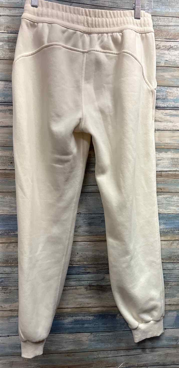 Size 6 Lululemon Pants