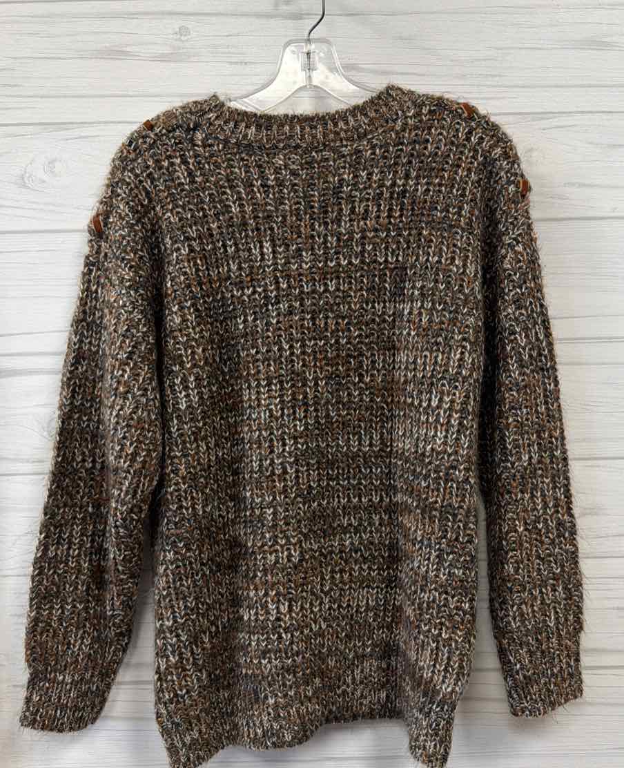 Size L gee gee Sweater