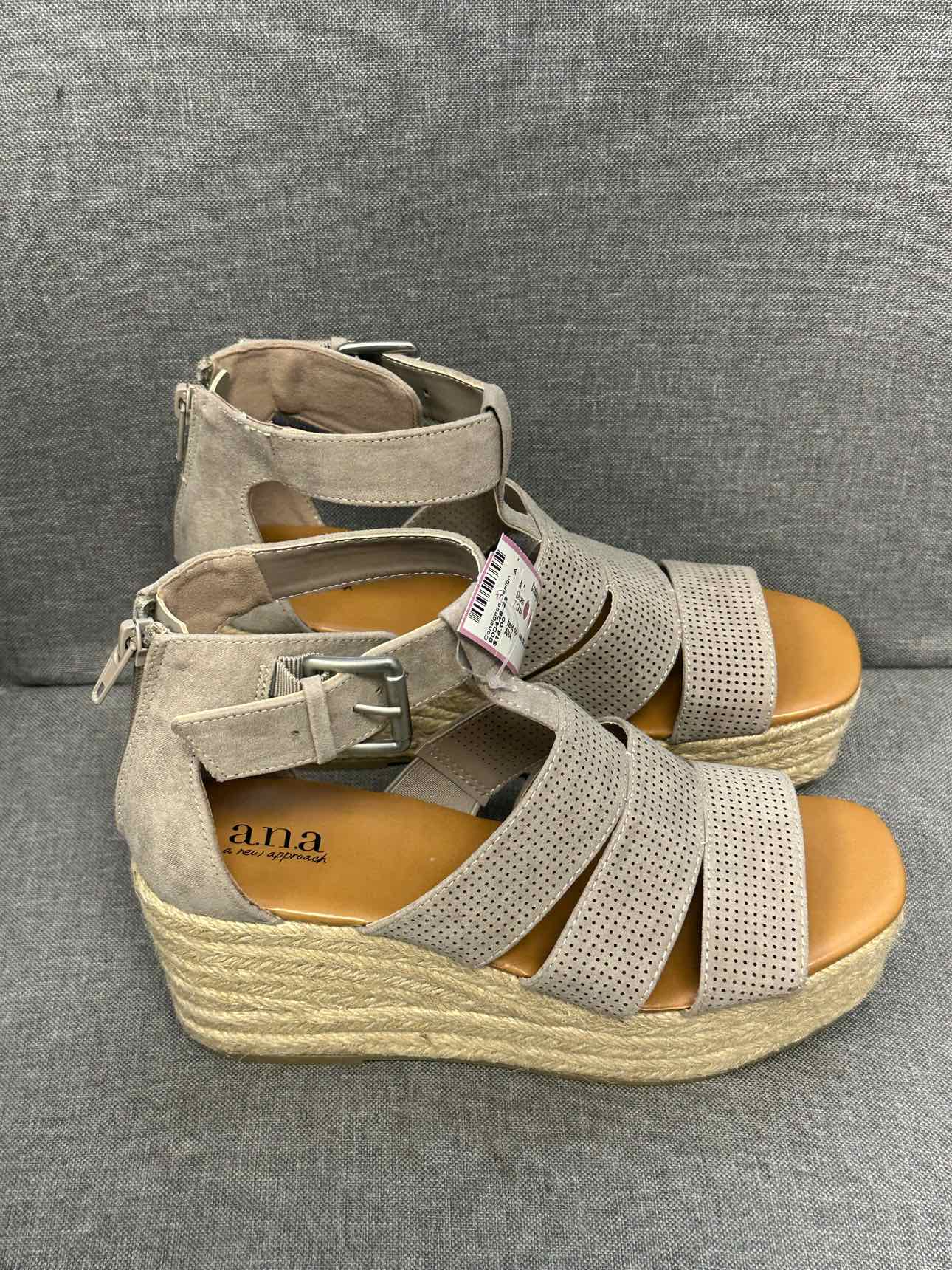 7 ANA Shoes