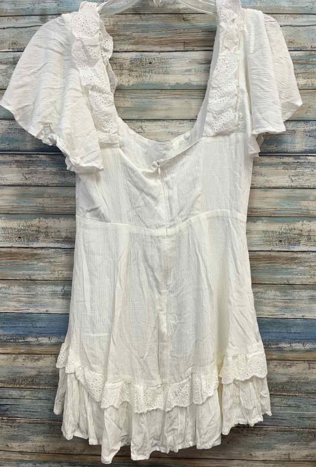 Size M Selfie Leslie Dress