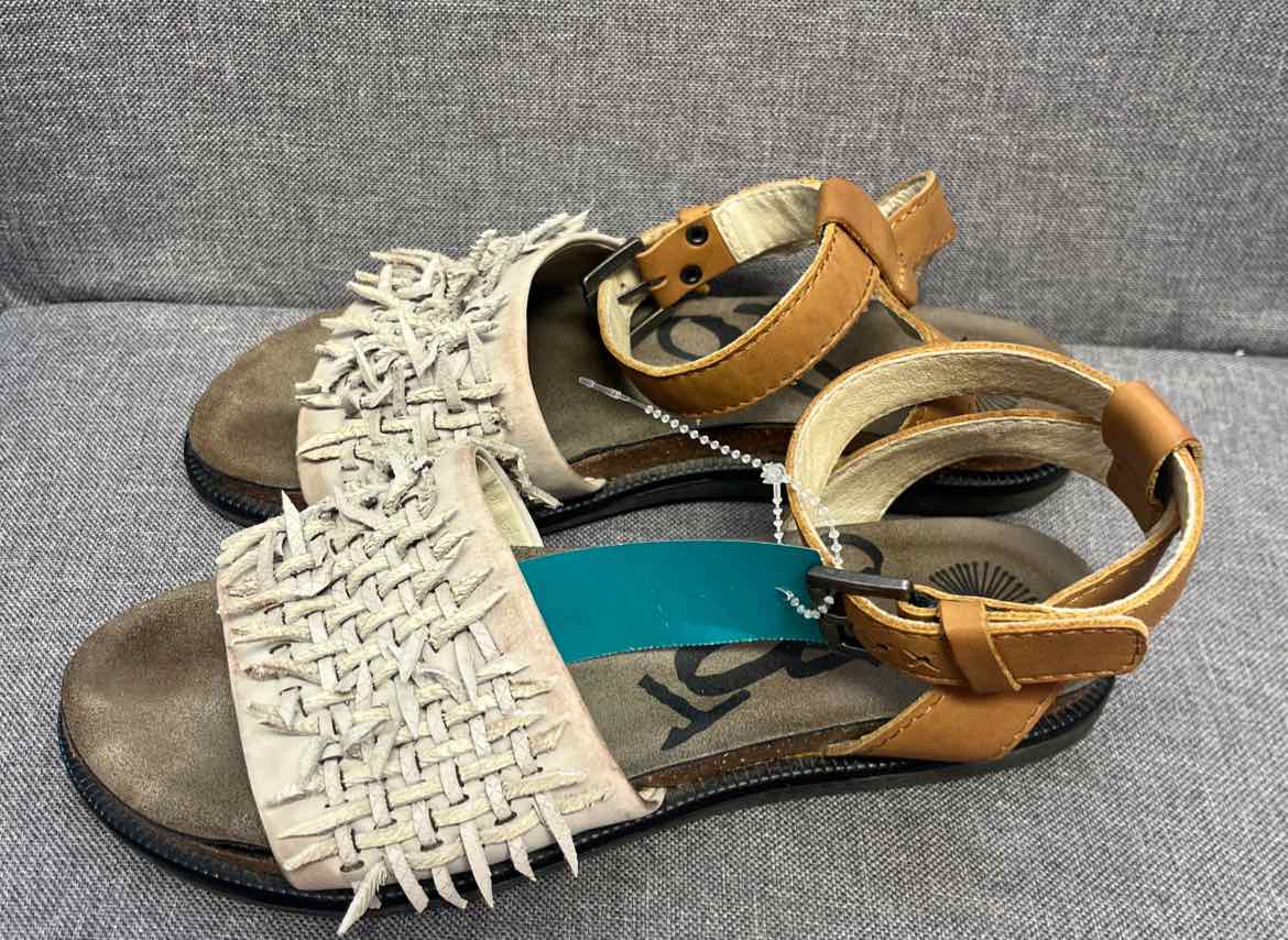 6 OTBT Shoes