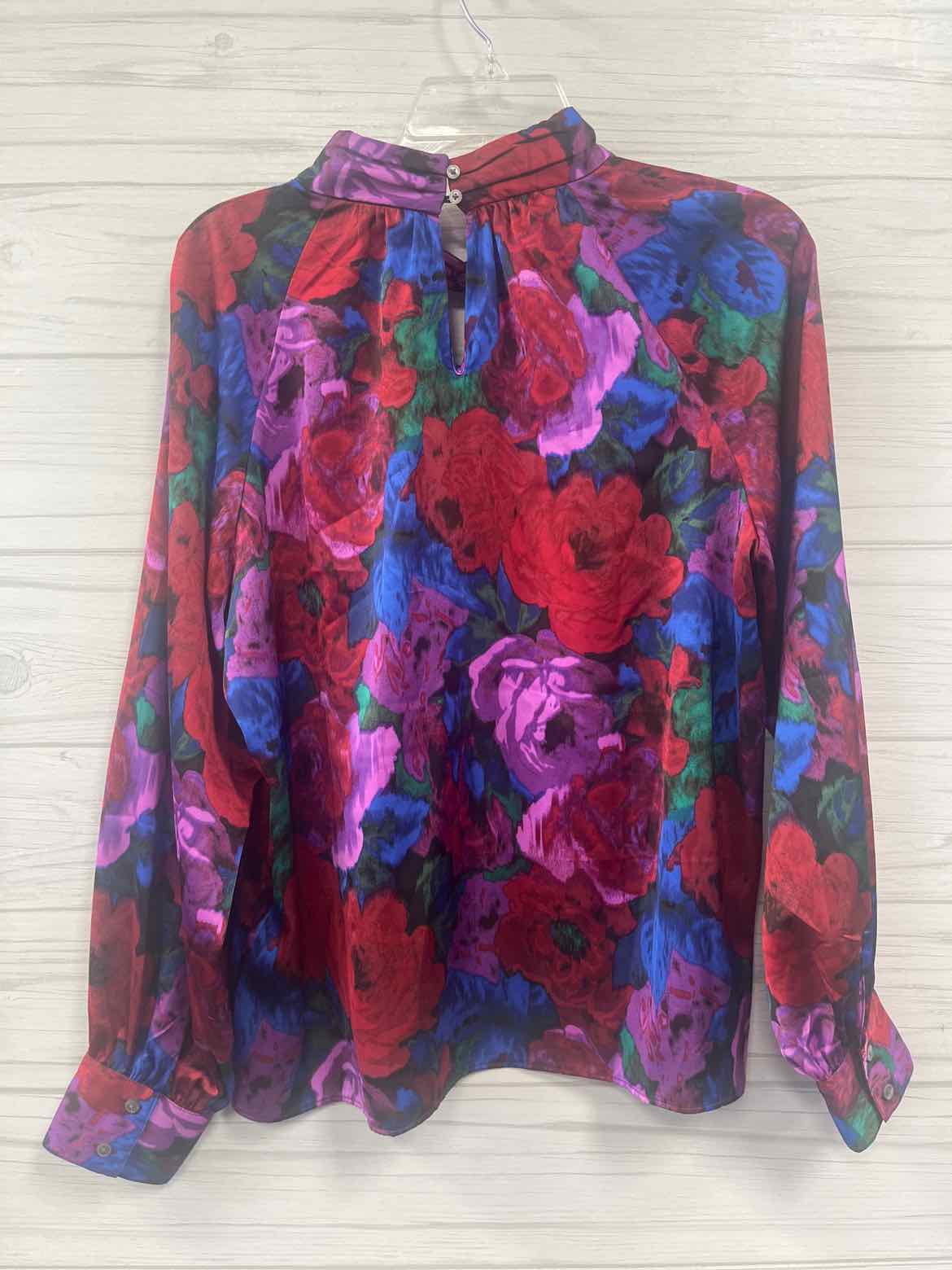 Size M Talbots Blouse