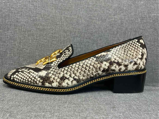 9.5 Tory Burch Shoes