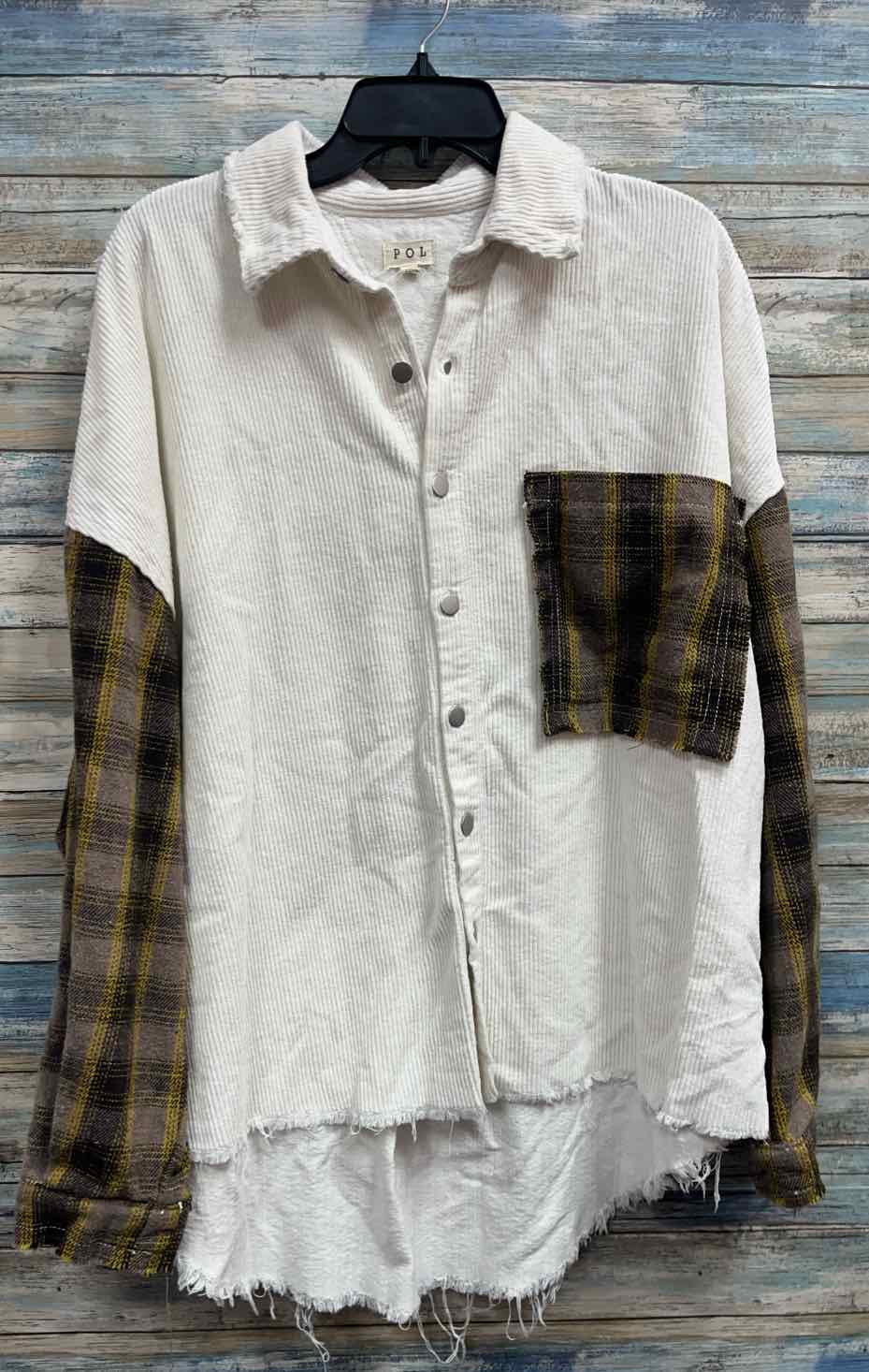 Size L pol Shirt