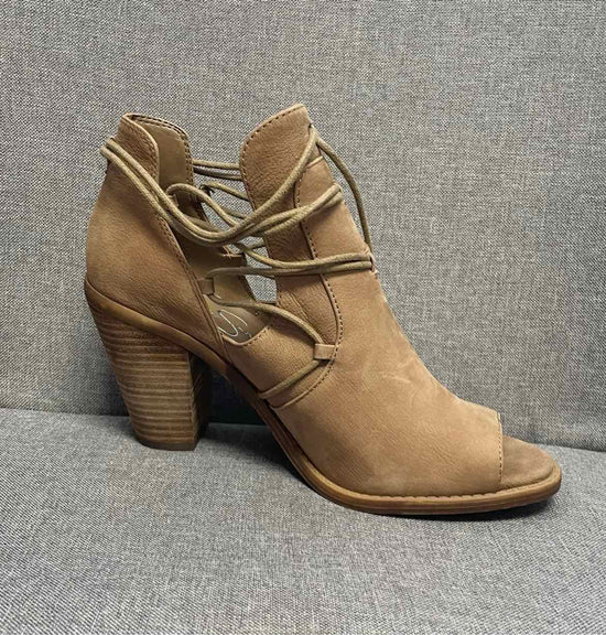 8.5 Jessica Simpson Shoes