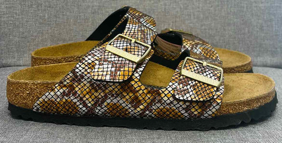 39 Birkenstock Shoes