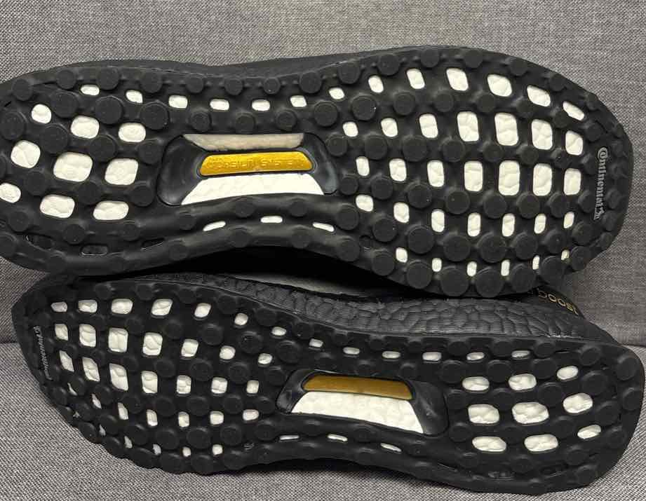 10 adidas Sneakers