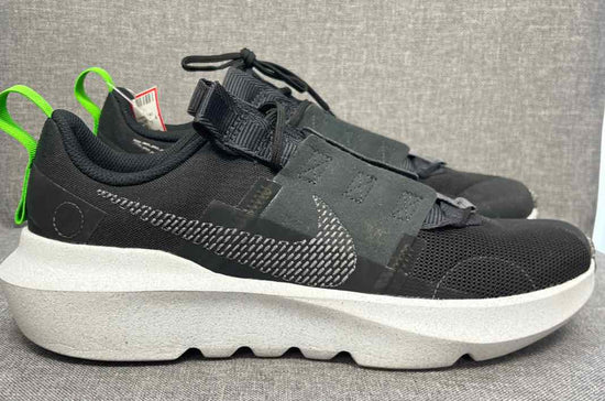 7 Nike Sneakers