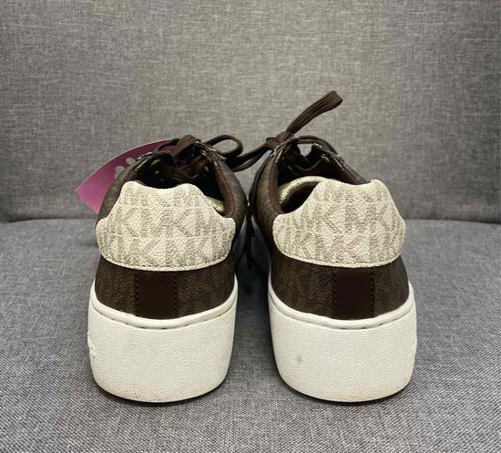 7 Michael Kors Sneakers