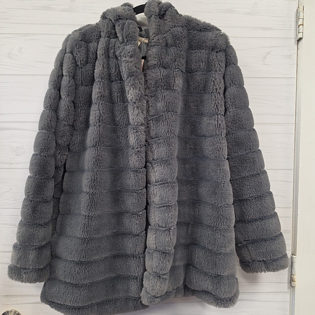 Size M easel Coat