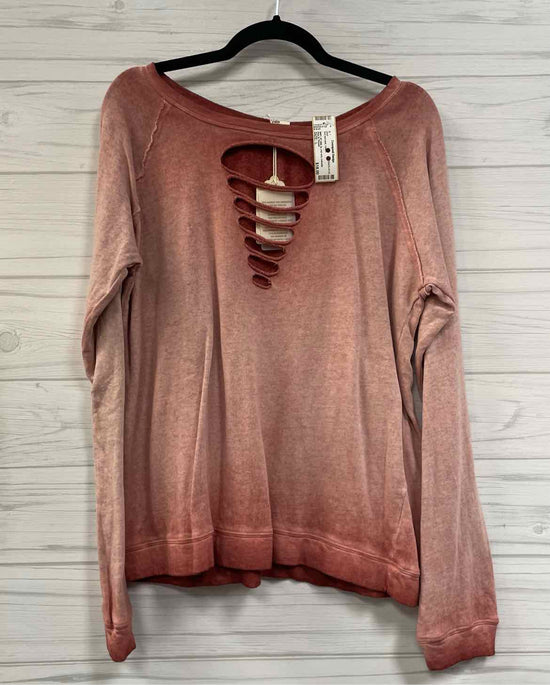 Size L Hem & Thread Shirt