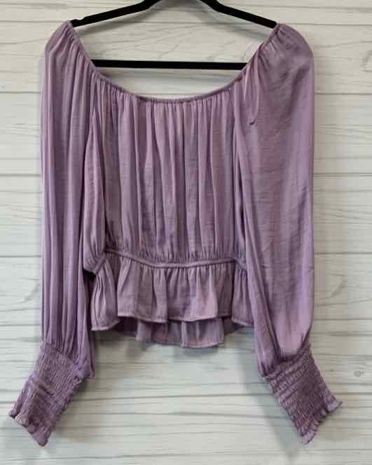 Size M she + sky Loungewear