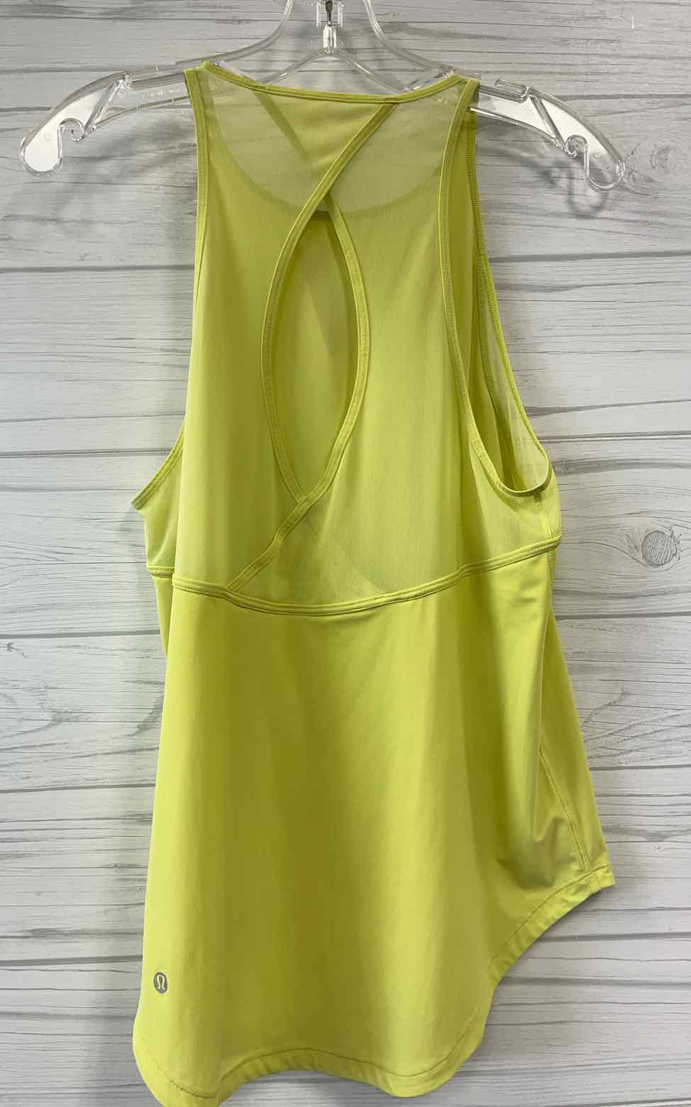 Size L Lululemon Shirt