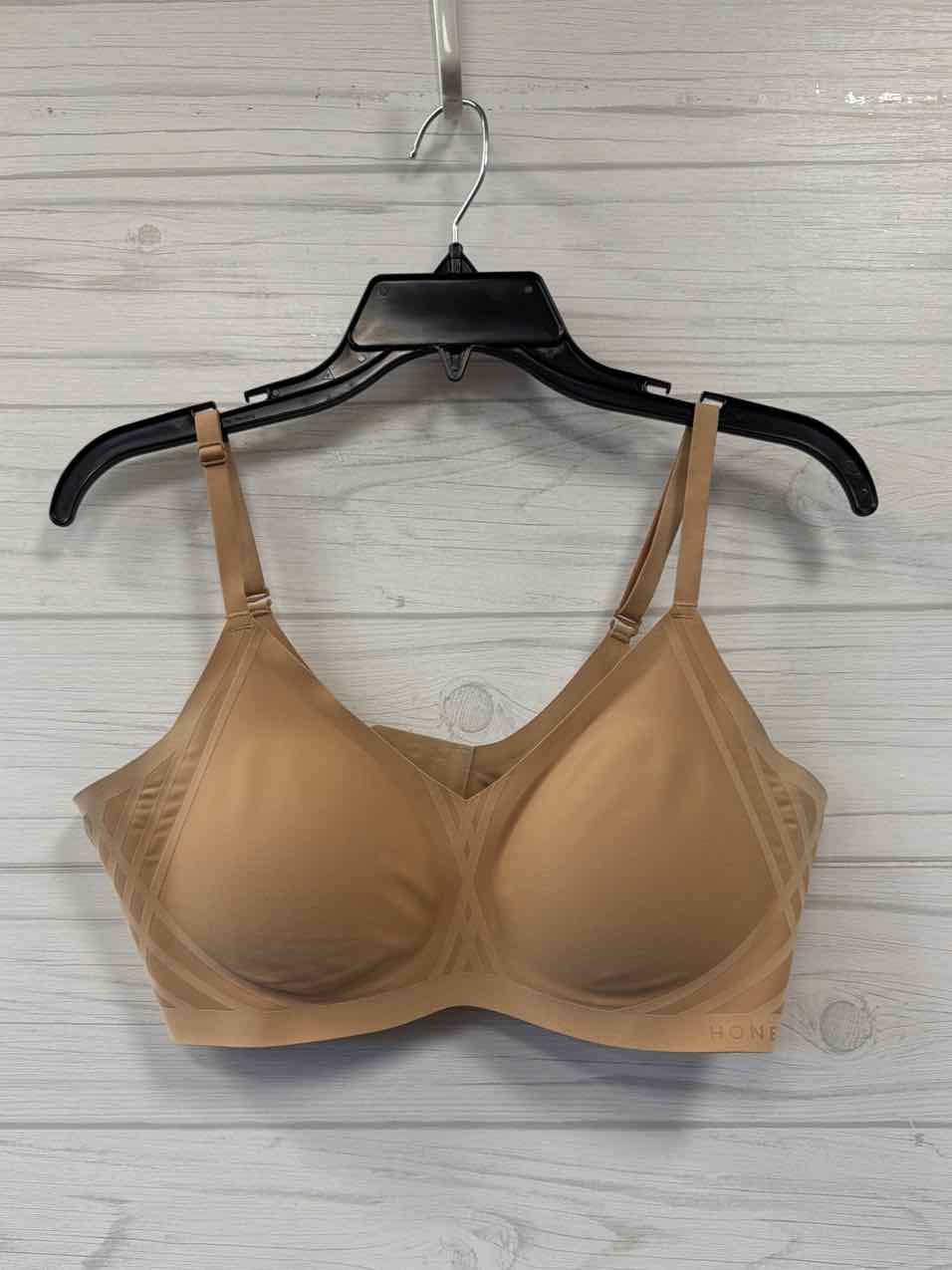 Size 38B Honeylove Bra