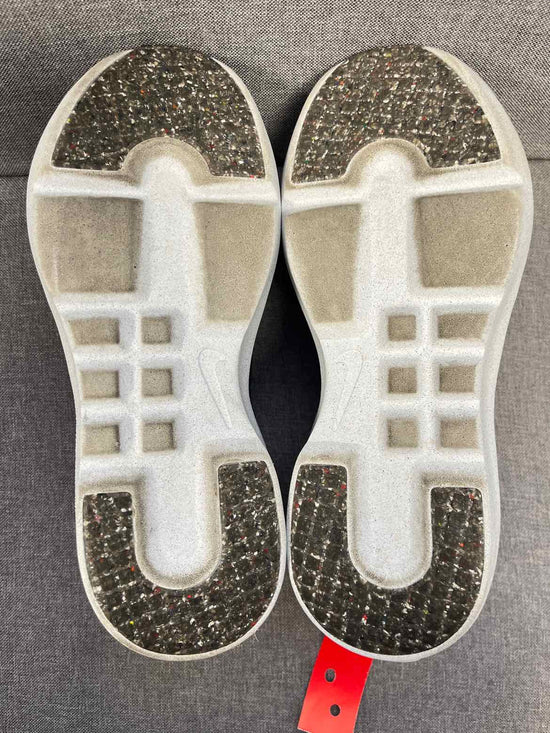 7 Nike Sneakers