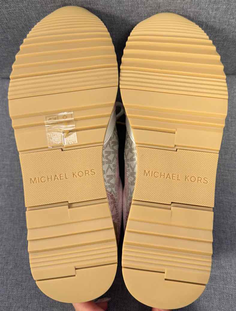 9 Micheal Kors Shoes